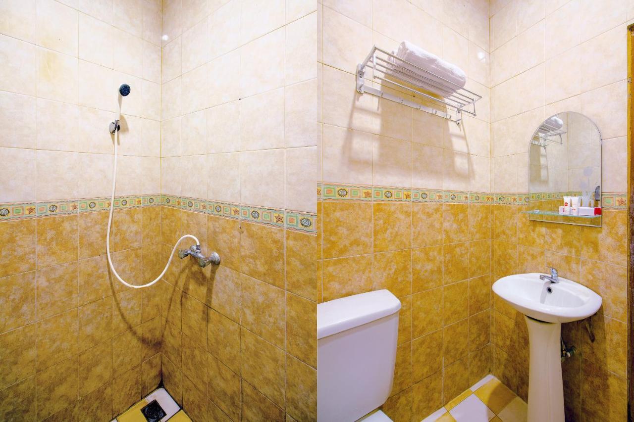 Oyo 1770 Hotel Mawar Saron 2 Kejayan Εξωτερικό φωτογραφία