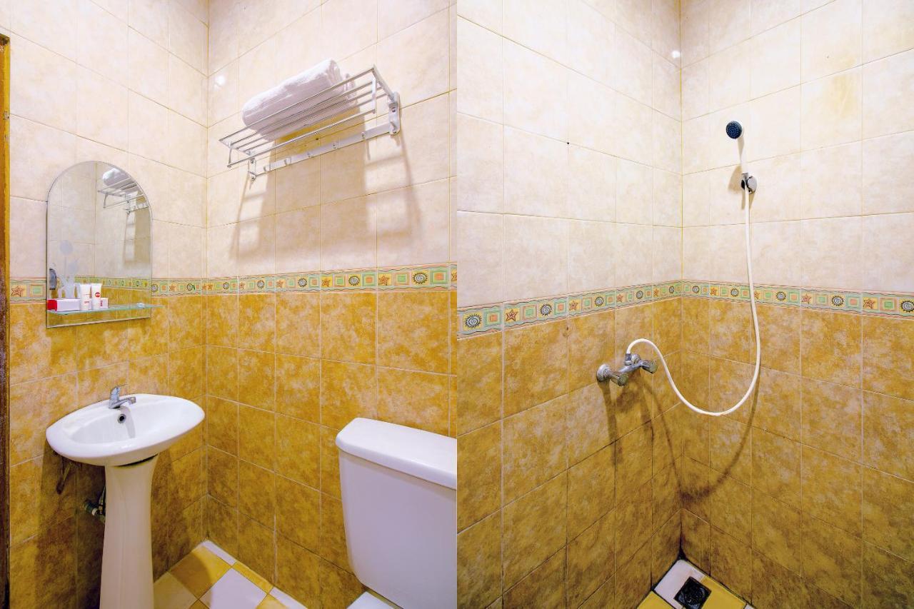 Oyo 1770 Hotel Mawar Saron 2 Kejayan Εξωτερικό φωτογραφία
