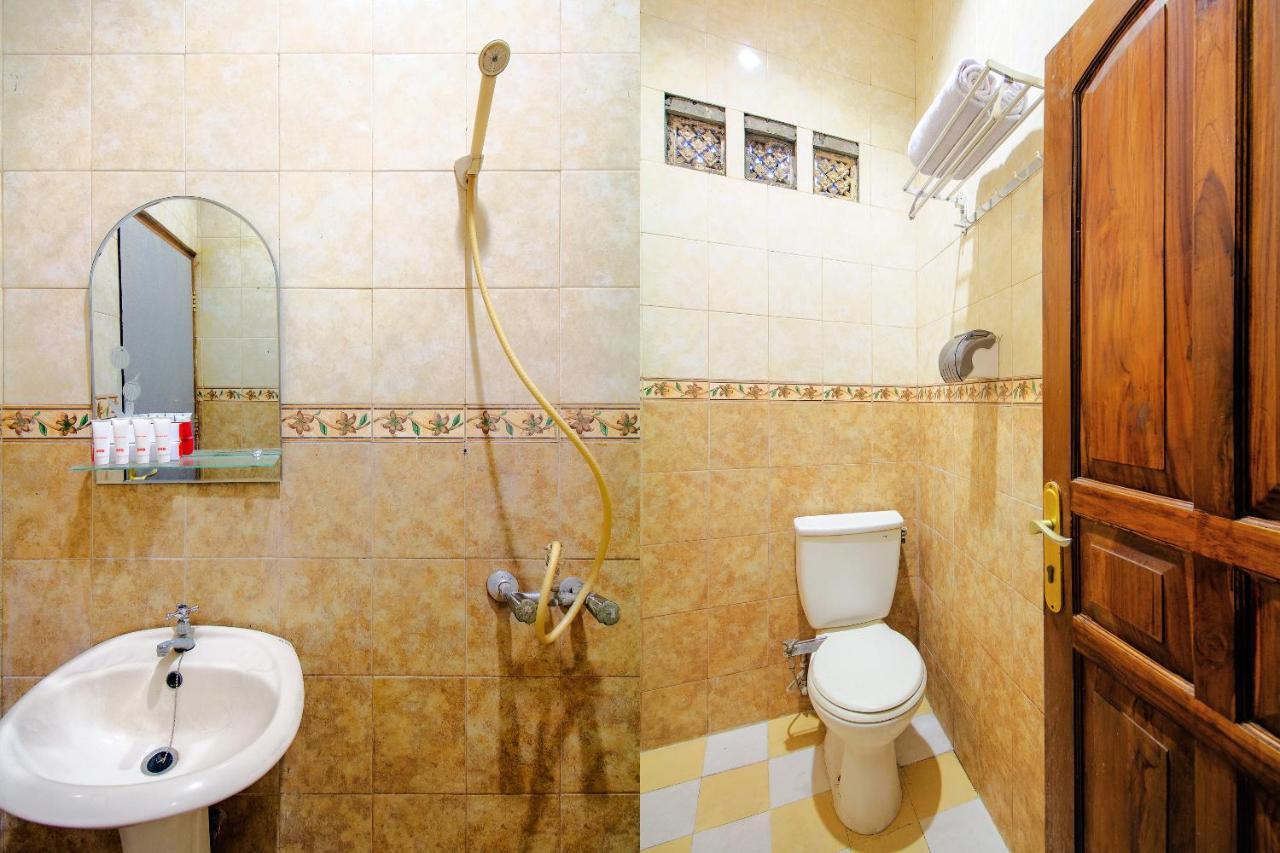 Oyo 1770 Hotel Mawar Saron 2 Kejayan Εξωτερικό φωτογραφία